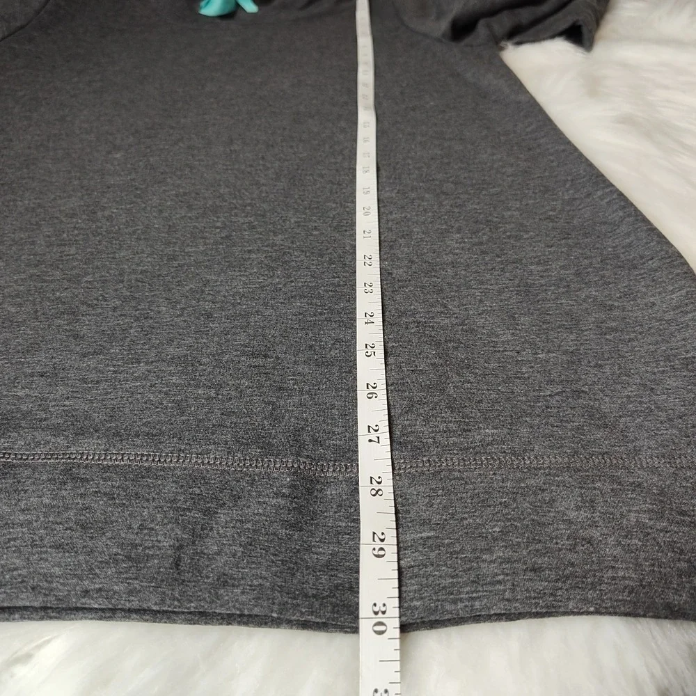 Talbots Womens Sweatshirt Turtleneck Oversized Size Med Gray with Creme Accents - Picture 5 of 6